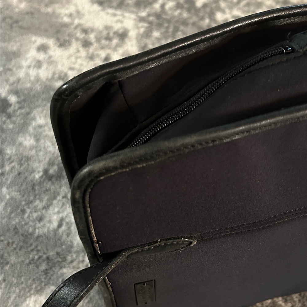 Vintage Coach Neoprene and Leather Shoulder Bag - Picture 8 of 10